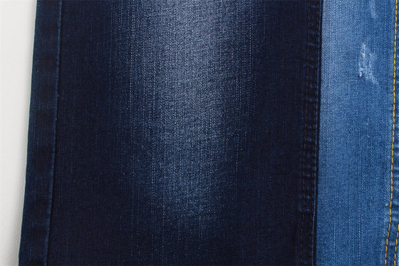alto tessuto del denim di allungamento del ringrosso premio 10Oz per il lotto di riserva dei jeans