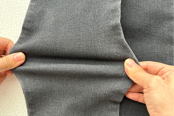 10 oz prezzo competitivo prezzo acuto colore grigio per uomo jeans stretch stoffa di denim dalla fabbrica cinese